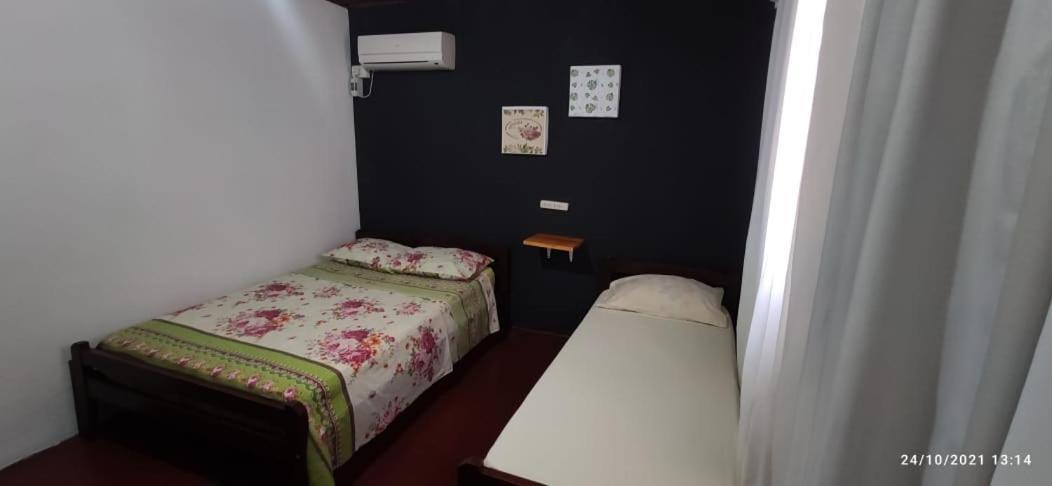 Iguazu Alojamiento "La Casa" Puerto Iguazú Esterno foto